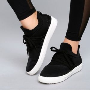 Steve Madden Women's Lancer Athletic Sneaker Black